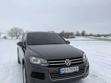 Авто Volkswagen Touareg 2011 № 8461354