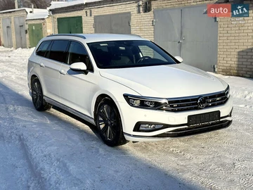 Авто Volkswagen Passat 2022 № 8461411