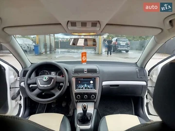 Авто Skoda Octavia 2011 № 8461442