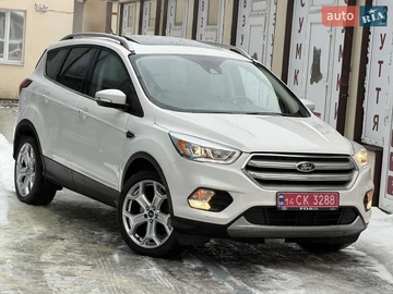 Авто Ford Escape 2019 № 8461450