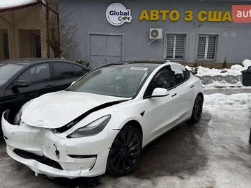 Авто Tesla Model 3 2021 № 8461562