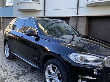 Авто BMW X5 2017 № 8461707