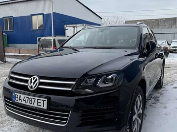 Авто Volkswagen Touareg 2014 № 8461797
