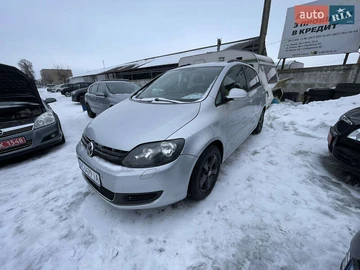 Авто Volkswagen Golf Plus 2009 № 8462207