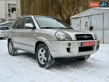 Авто Hyundai Tucson 2006 № 8462210