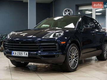 Авто Porsche Cayenne 2023 № 8462367