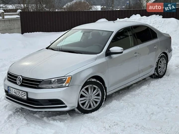 Авто Volkswagen Jetta 2015 № 8462465