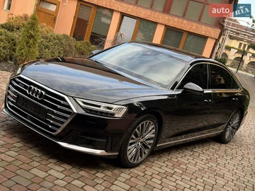 Авто Audi A8 2021 № 8462739