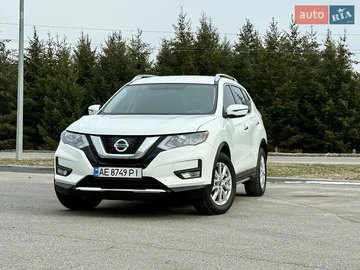 Авто Nissan Rogue 2017 № 8463016