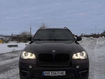 Авто BMW X5 2010 № 8463025
