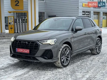 Авто Audi Q3 2024 № 8463087