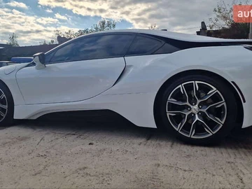Авто BMW I8 2015 № 8463097