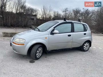 Авто Chevrolet Aveo 2005 № 8463152