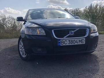 Авто Volvo V50 2008 № 8463549