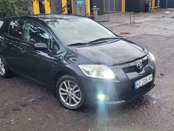 Авто Toyota Auris 2009 № 8463774