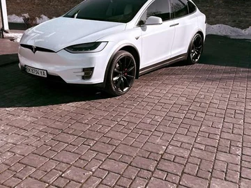 Авто Tesla Model X 2016 № 8463897