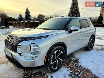 Авто Mitsubishi Outlander 2021 № 8463898