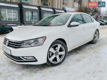 Авто Volkswagen Passat 2018 № 8463955