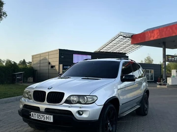 Авто BMW X5 2003 № 8464001