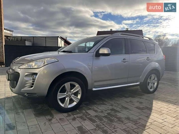 Авто Peugeot 4007 2010 № 8464099