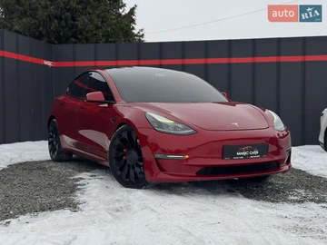 Авто Tesla Model 3 2021 № 8464112