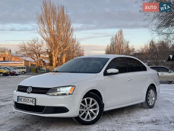 Авто Volkswagen Jetta 2014 № 8464256