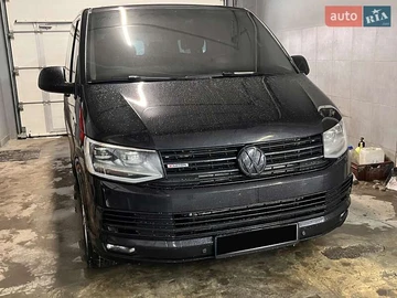 Авто Volkswagen Multivan 2019 № 8464347