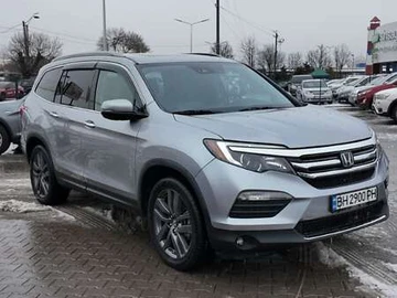 Авто Honda Pilot 2017 № 8464631
