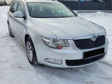 Авто Skoda Superb 2012 № 8464810
