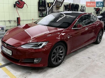 Авто Tesla Model S 2019 № 8464890