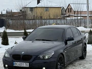Авто BMW 5 Series 2004 № 8465040