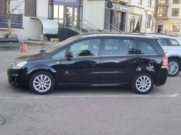 Авто Opel Zafira 2009 № 8465380
