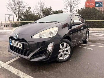 Авто Toyota Aqua 2016 № 8465465