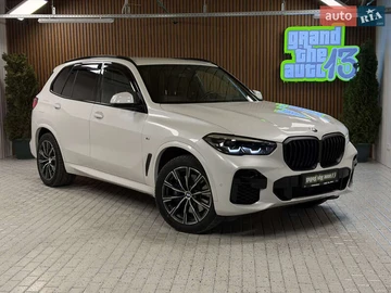 Авто BMW X5 2021 № 8465607