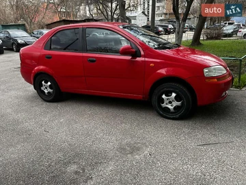 Авто Chevrolet Aveo 2004 № 8465663