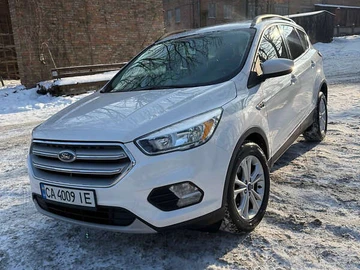 Авто Ford Escape 2018 № 8465794