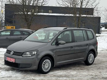 Авто Volkswagen Touran 2010 № 8466045
