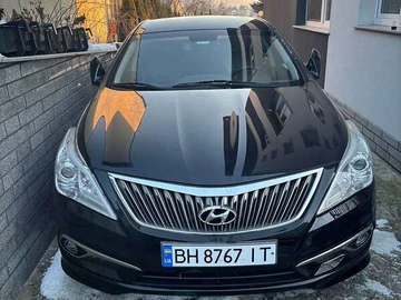 Авто Hyundai Grandeur 2016 № 8466413