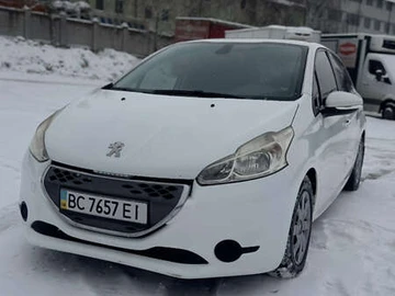 Авто Peugeot 208 2013 № 8466908