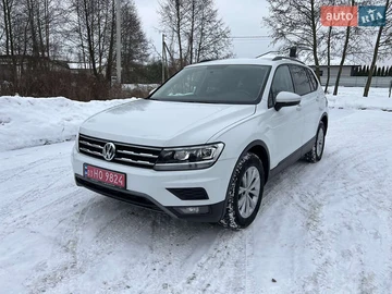 Авто Volkswagen Tiguan Allspace 2018 № 8467319