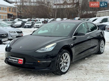 Авто Tesla Model 3 2018 № 8467426