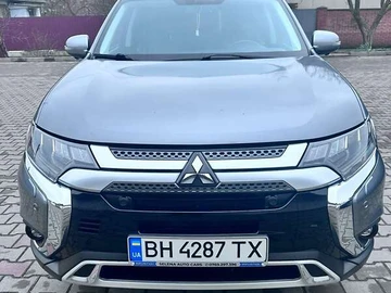Авто Mitsubishi Outlander 2020 № 8467555