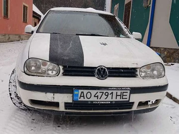 Авто Volkswagen Golf 1999 № 8467814