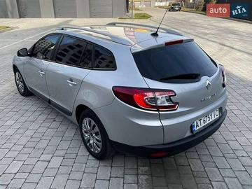 Авто Renault Megane 2013 № 8468154