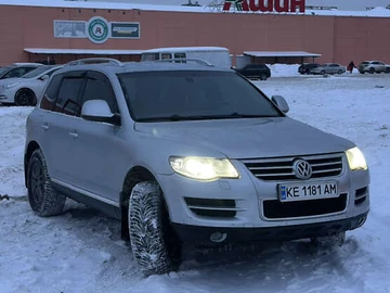 Авто Volkswagen Touareg 2008 № 8468161