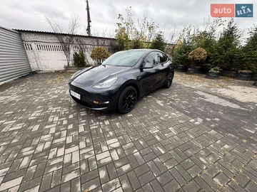 Авто Tesla Model Y 2024 № 8468596