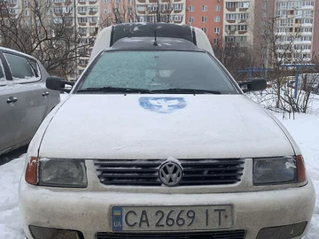 Авто Volkswagen Caddy 2001 № 8468780
