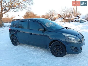 Авто Renault Grand Scenic 2010 № 8468800