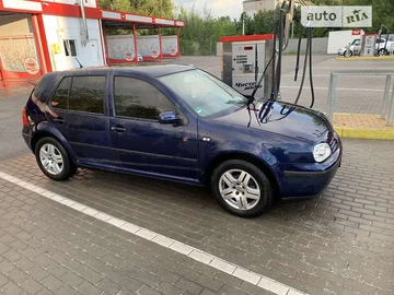 Авто Volkswagen Golf 1999 № 8468928