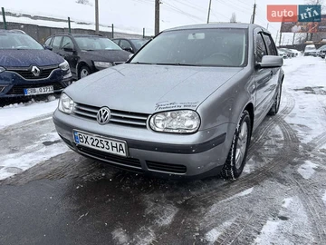 Авто Volkswagen Golf 2002 № 8468929